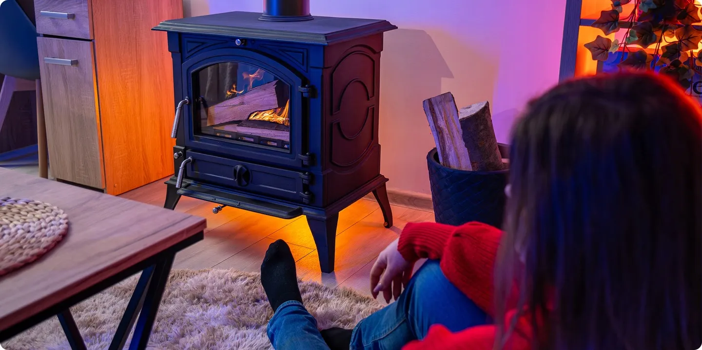 Самостоятелна печка на дърва 7kW, чугунен камин