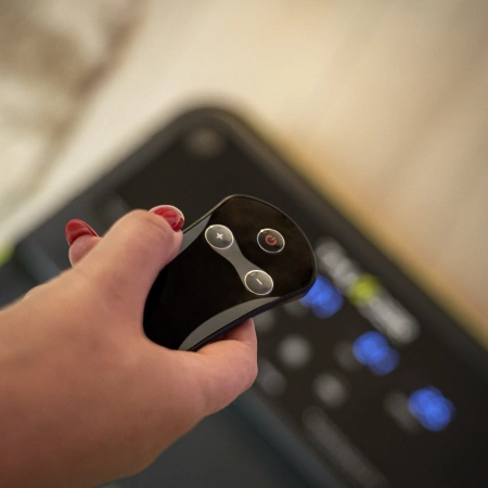 Електрическа бягаща пътека THUNDER IMPACT-LIME