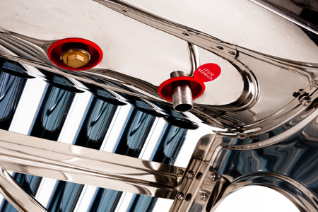 Слънчев колектор THUNDER без налягане с резервоар 100L